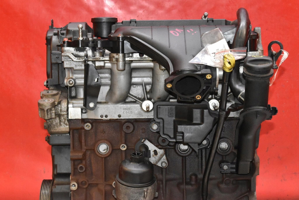 Moteur D 4204 T — vue 6