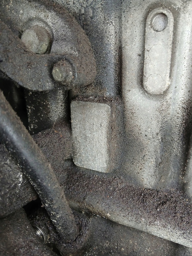 Moteur 8HY (DV4TED4) — vue 8