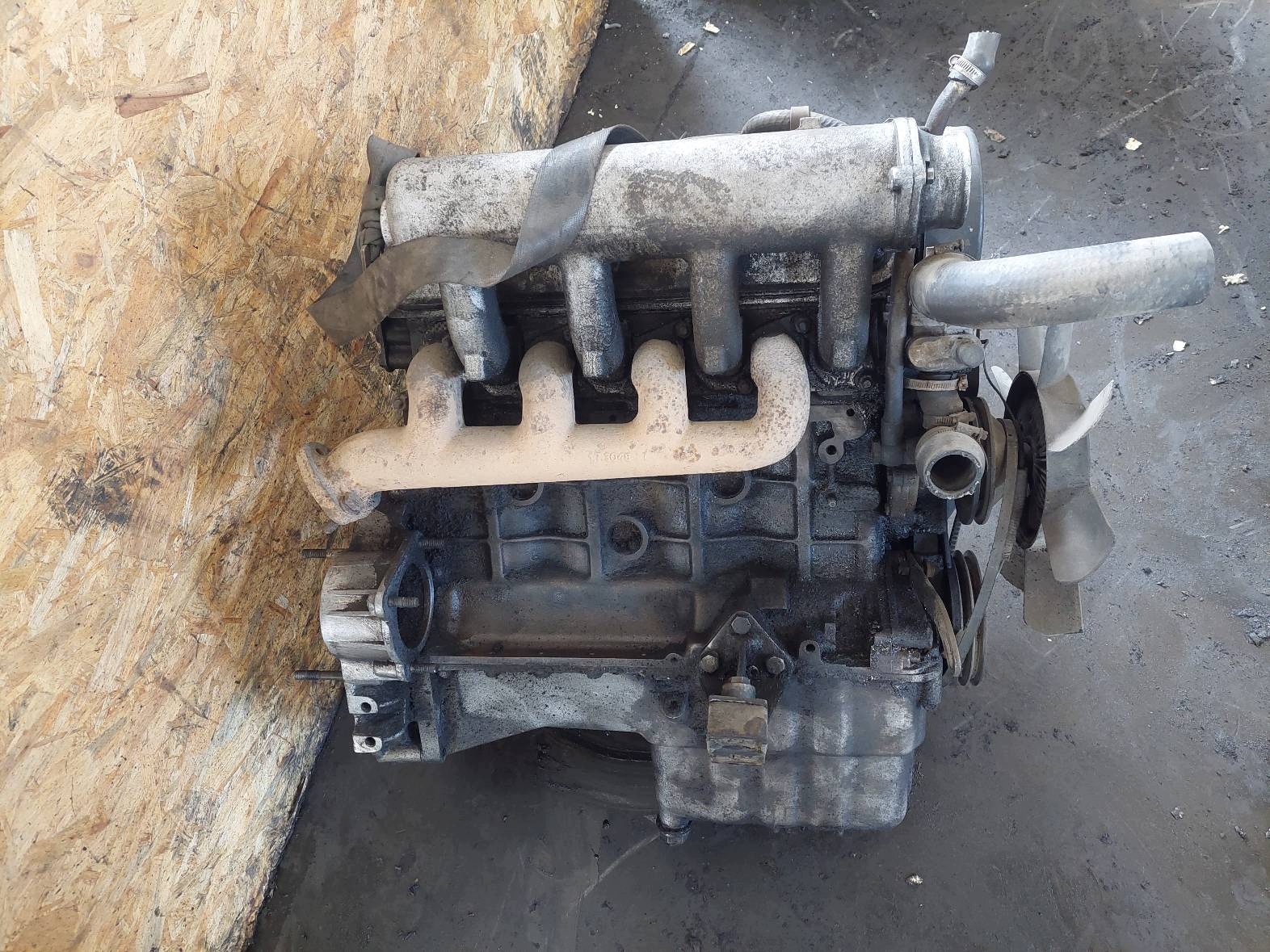 Moteur 4C90 - Image 7