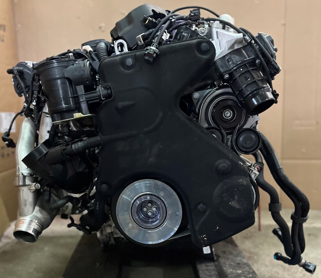 Moteur B57 D30 B — vue 1