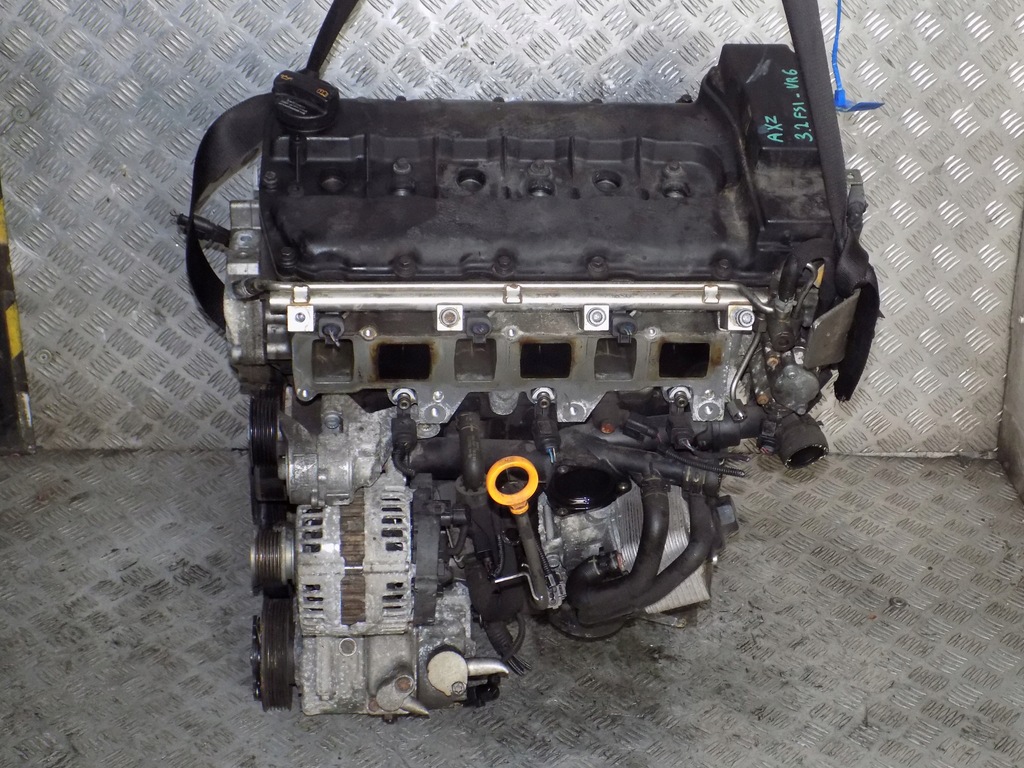 Moteur AXZ — vue 1