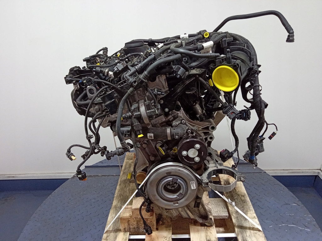 Moteur B48 B20 B — vue 1