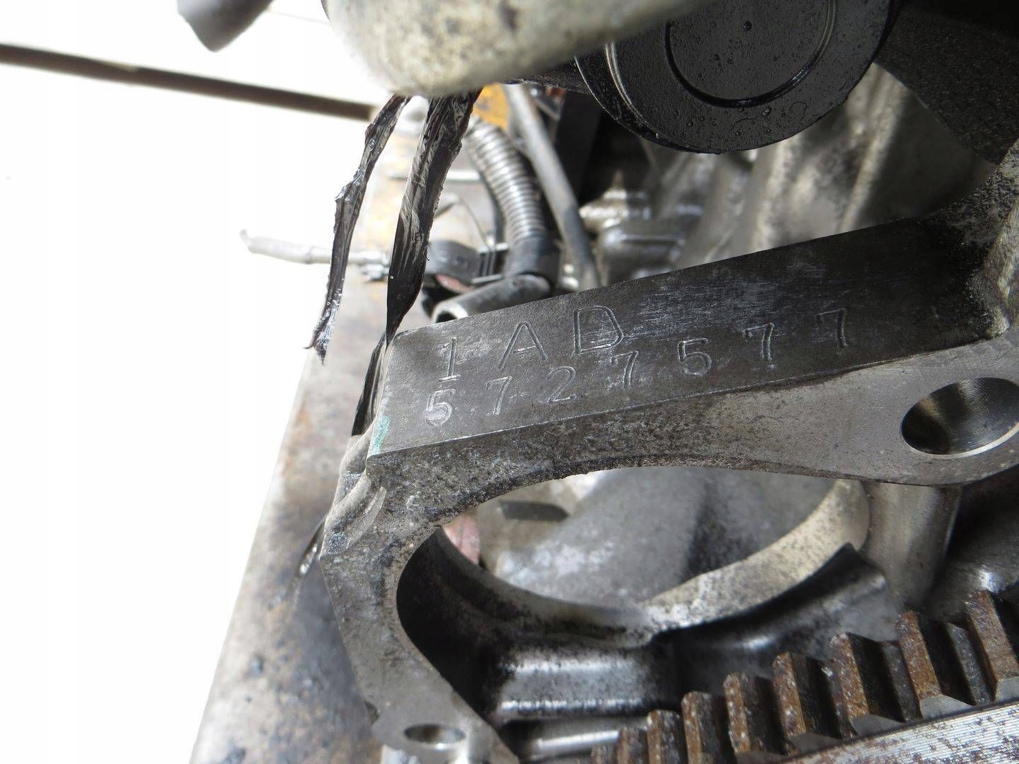 Moteur 1AD-FTV — vue 5