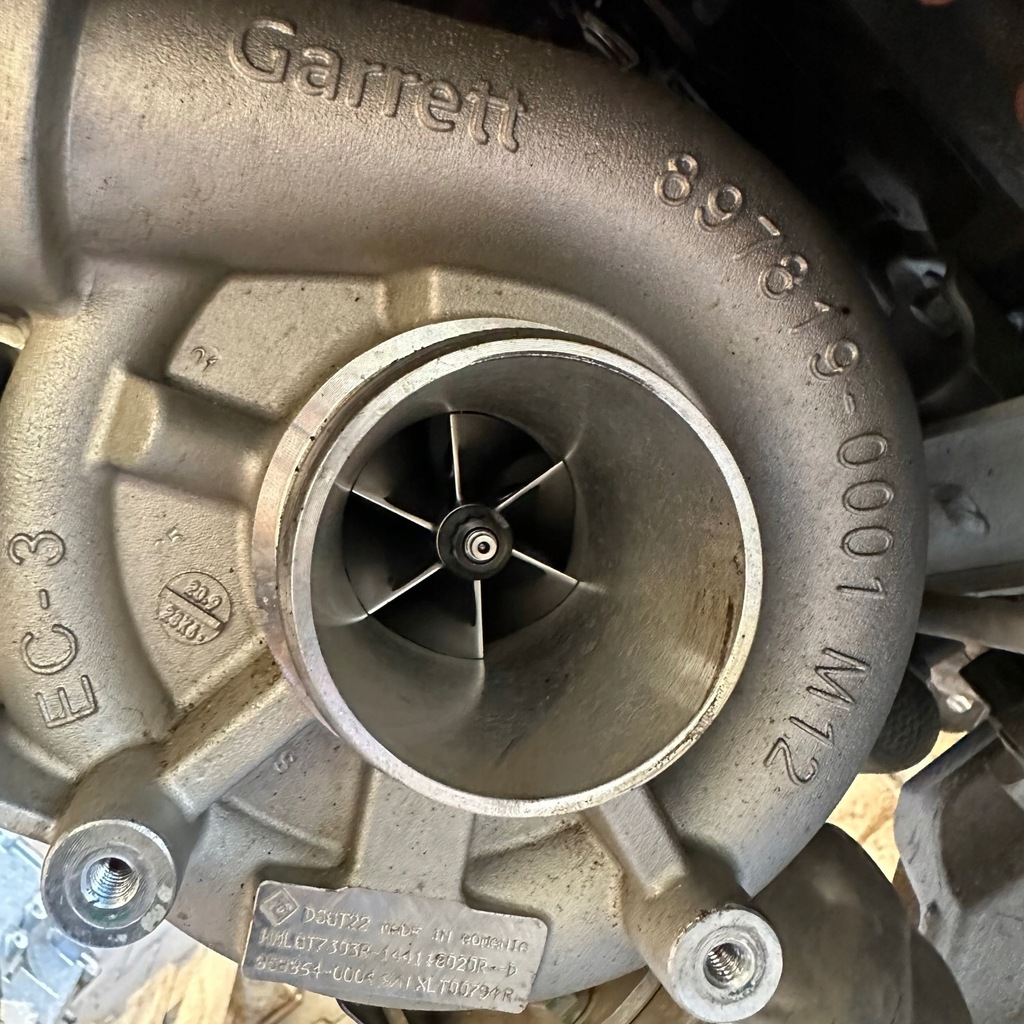 Moteur M9T 898 — vue 3