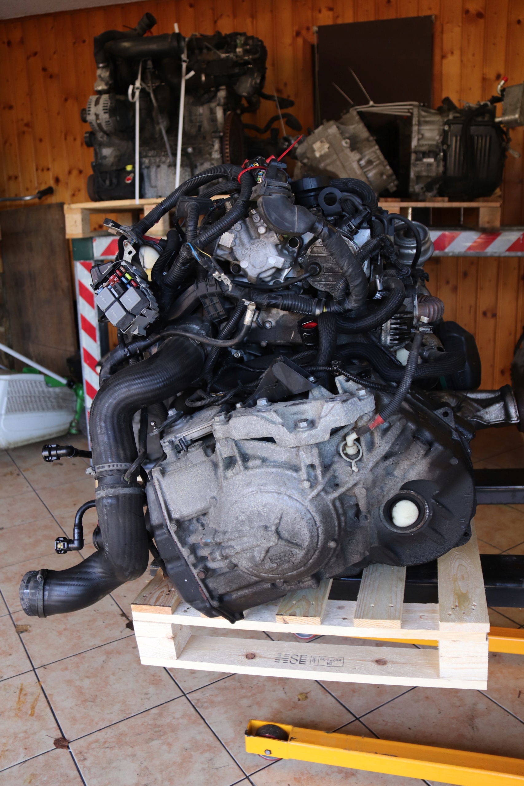 Moteur D 5244 T10 — vue 2