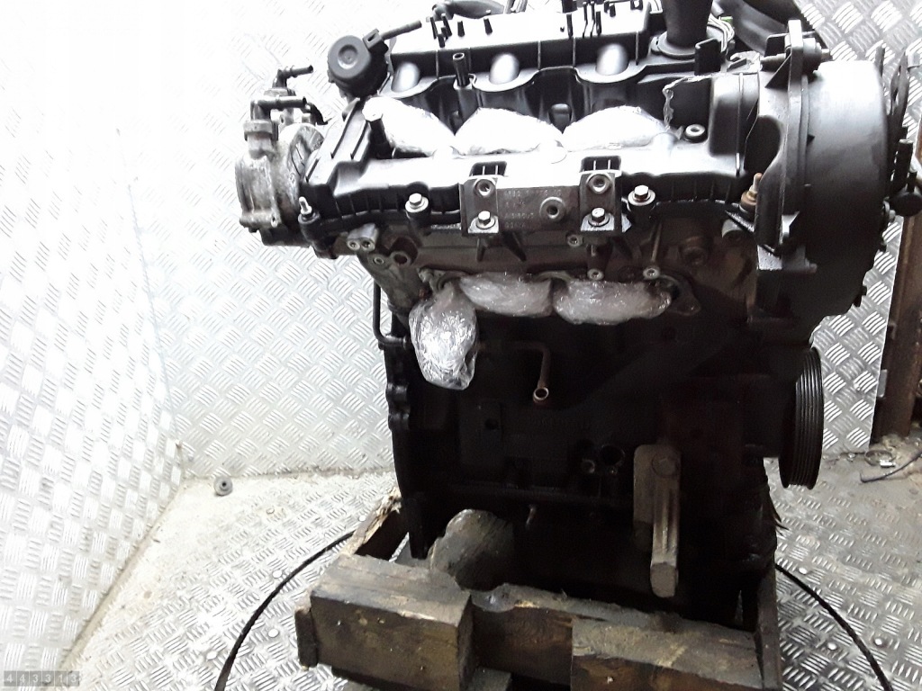 Moteur UHZ (DT17TED4) — vue 3