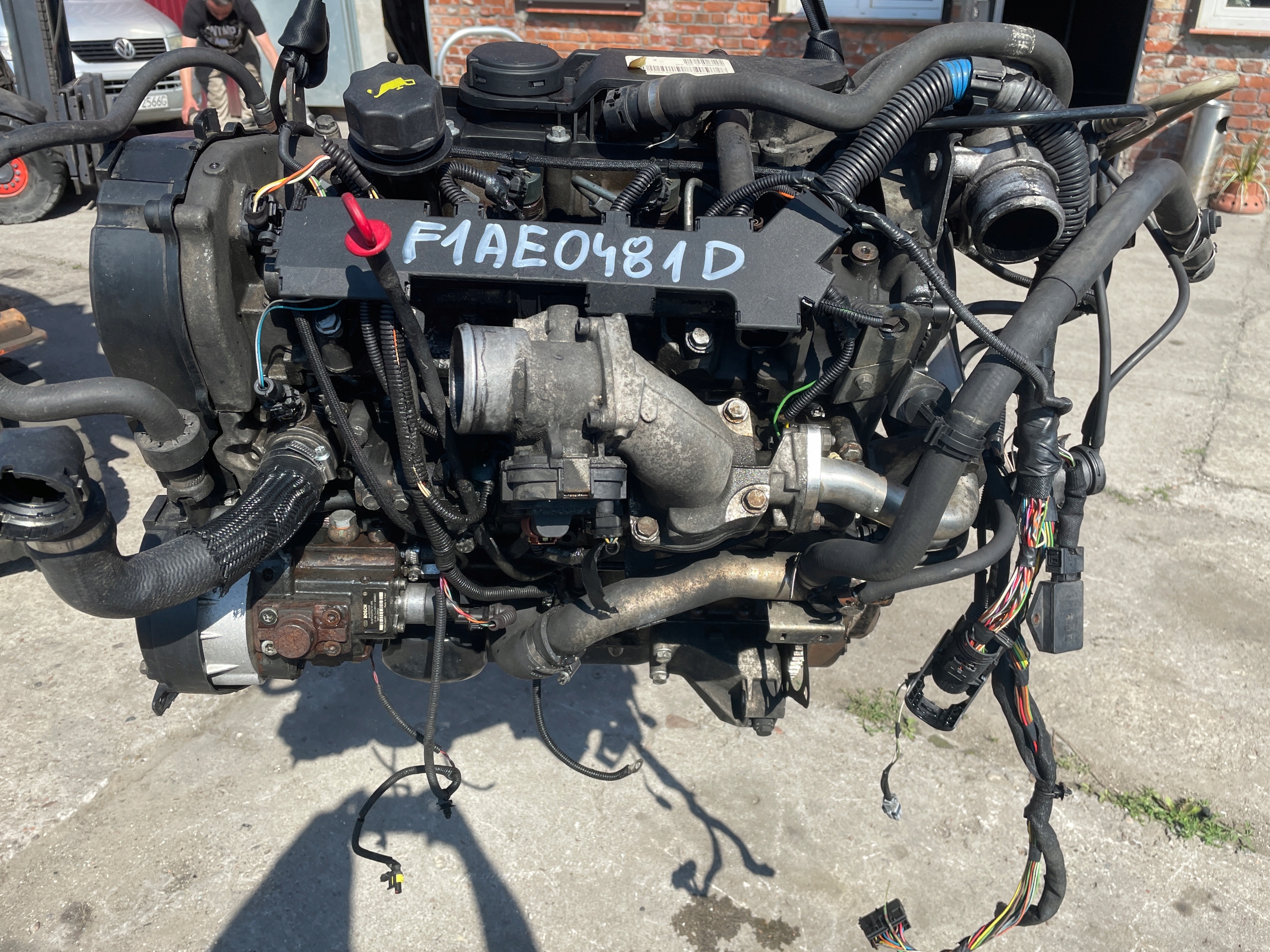 Moteur F1AE0481D — vue 3