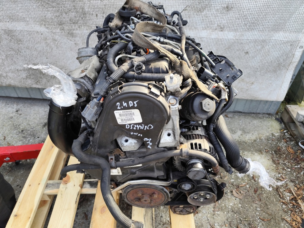 Moteur D 5244 T10 - Image 1