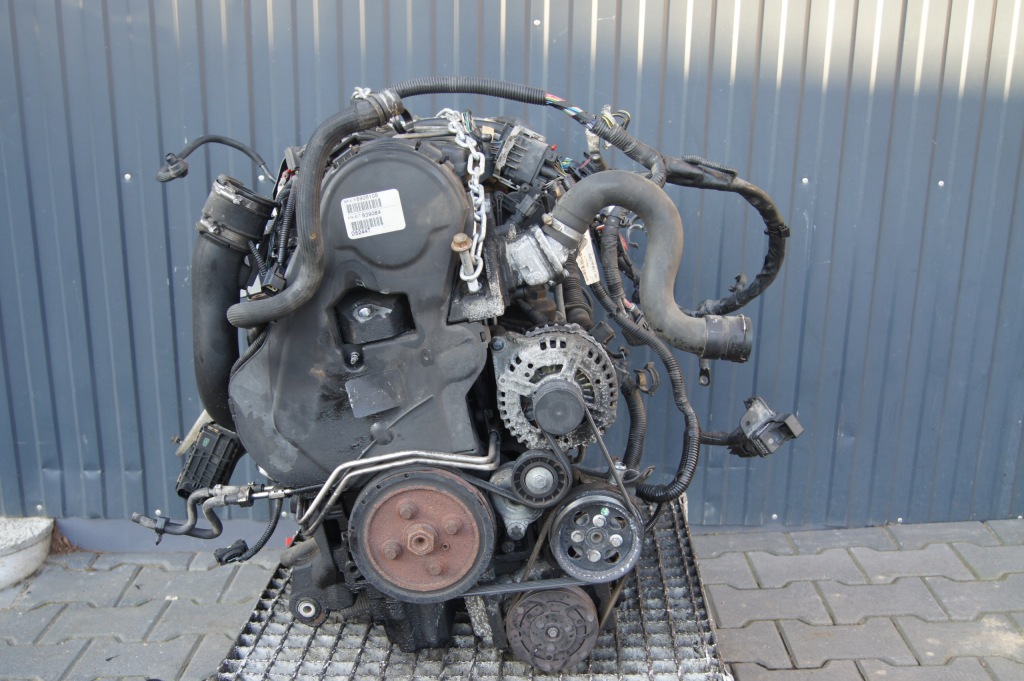 Moteur D 5244 T — vue 2