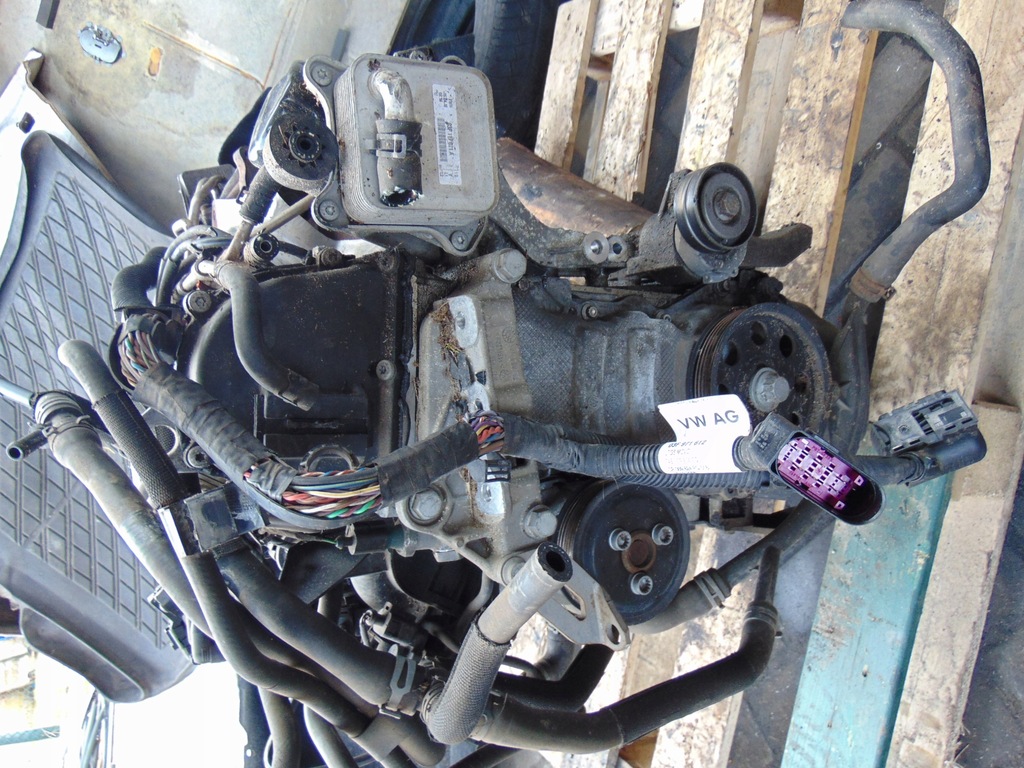 Moteur CBZA — vue 2