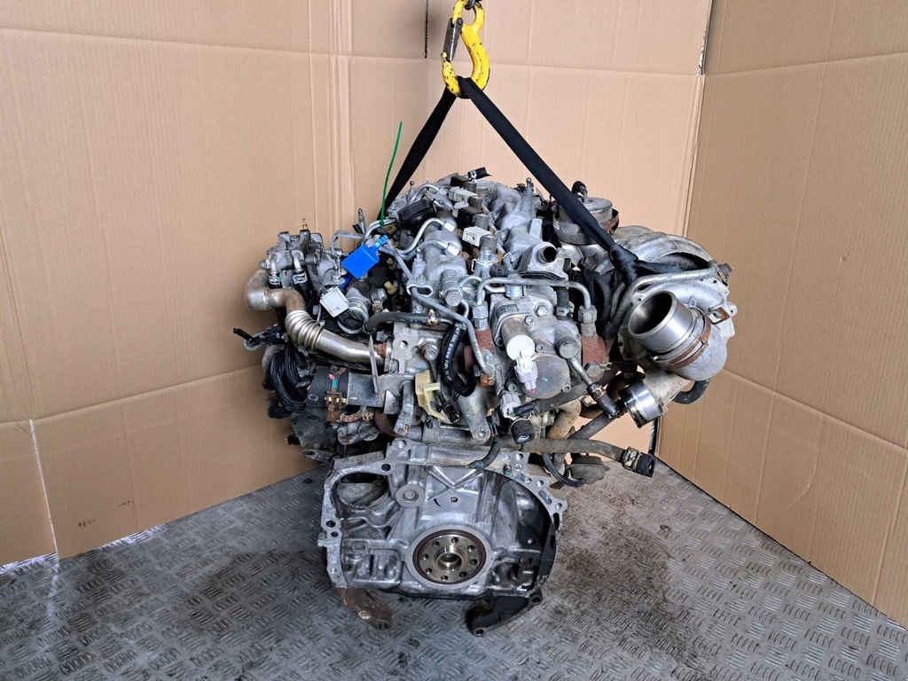 Moteur 2AD-FTV — vue 2