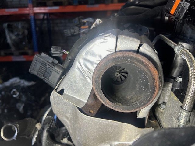 Moteur 204DTD(AJ20D4) — vue 4