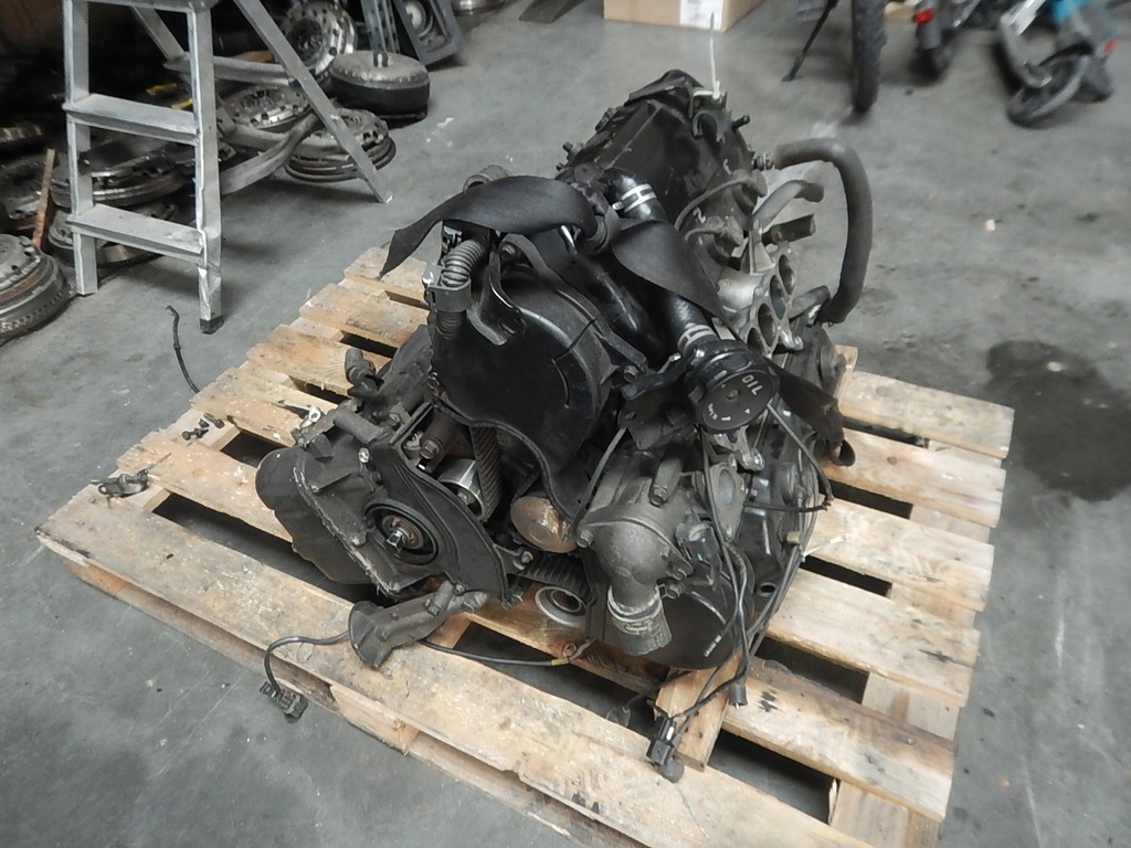 Moteur 6G72 (SOHC 24V) — vue 1