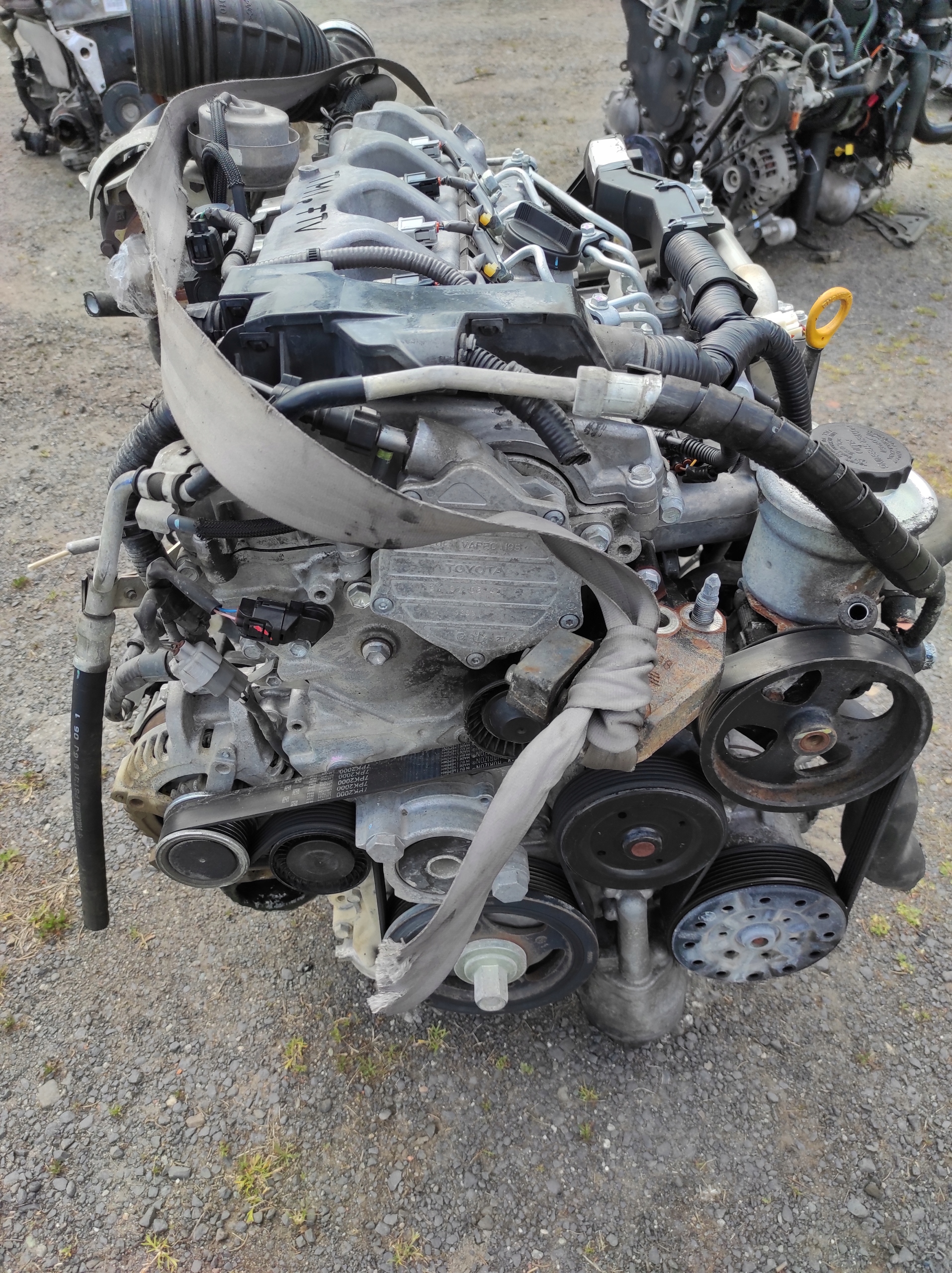 Moteur 1AD-FTV — vue 1