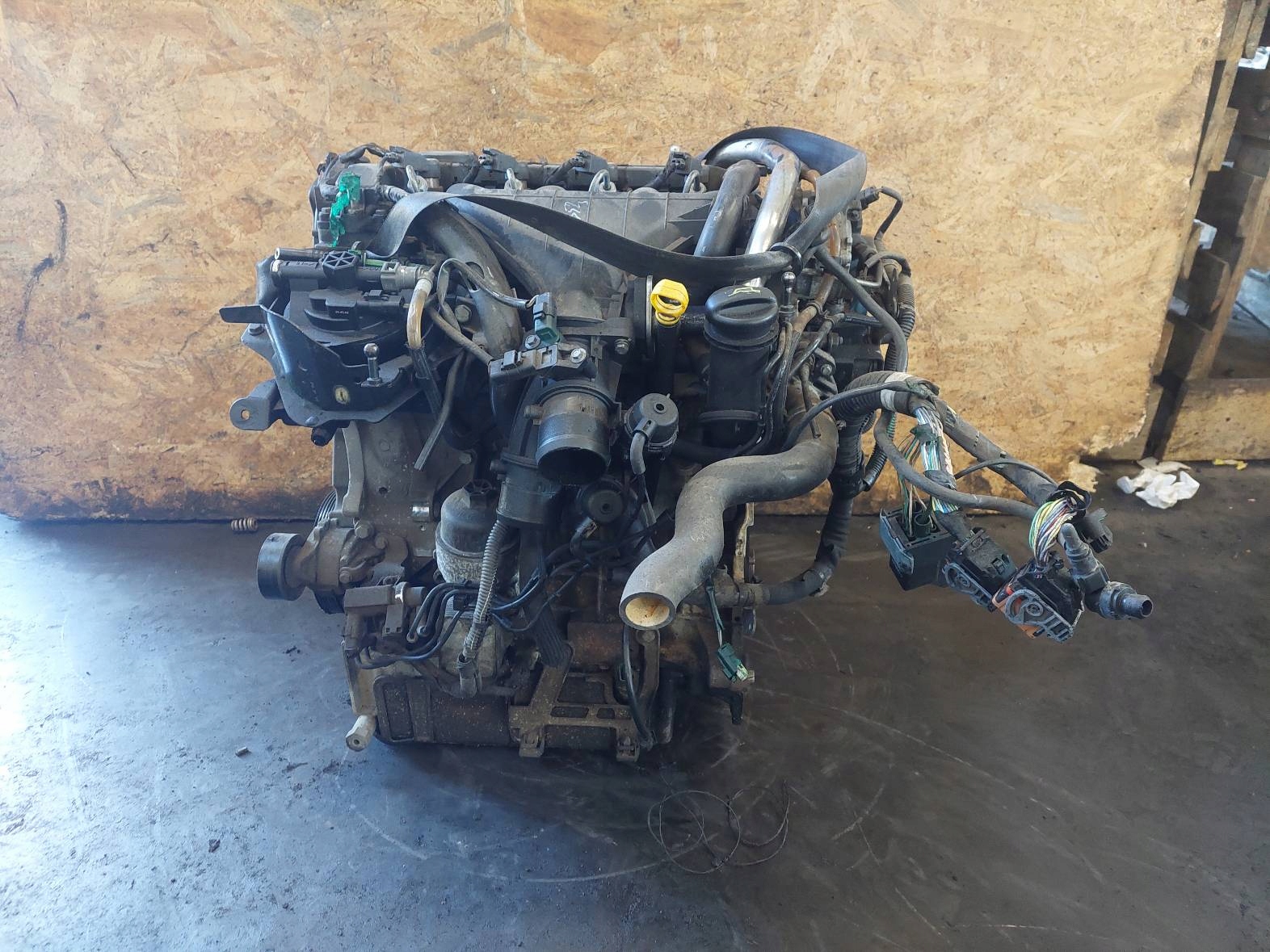 Moteur RHJ (DW10BTED4) — vue 1