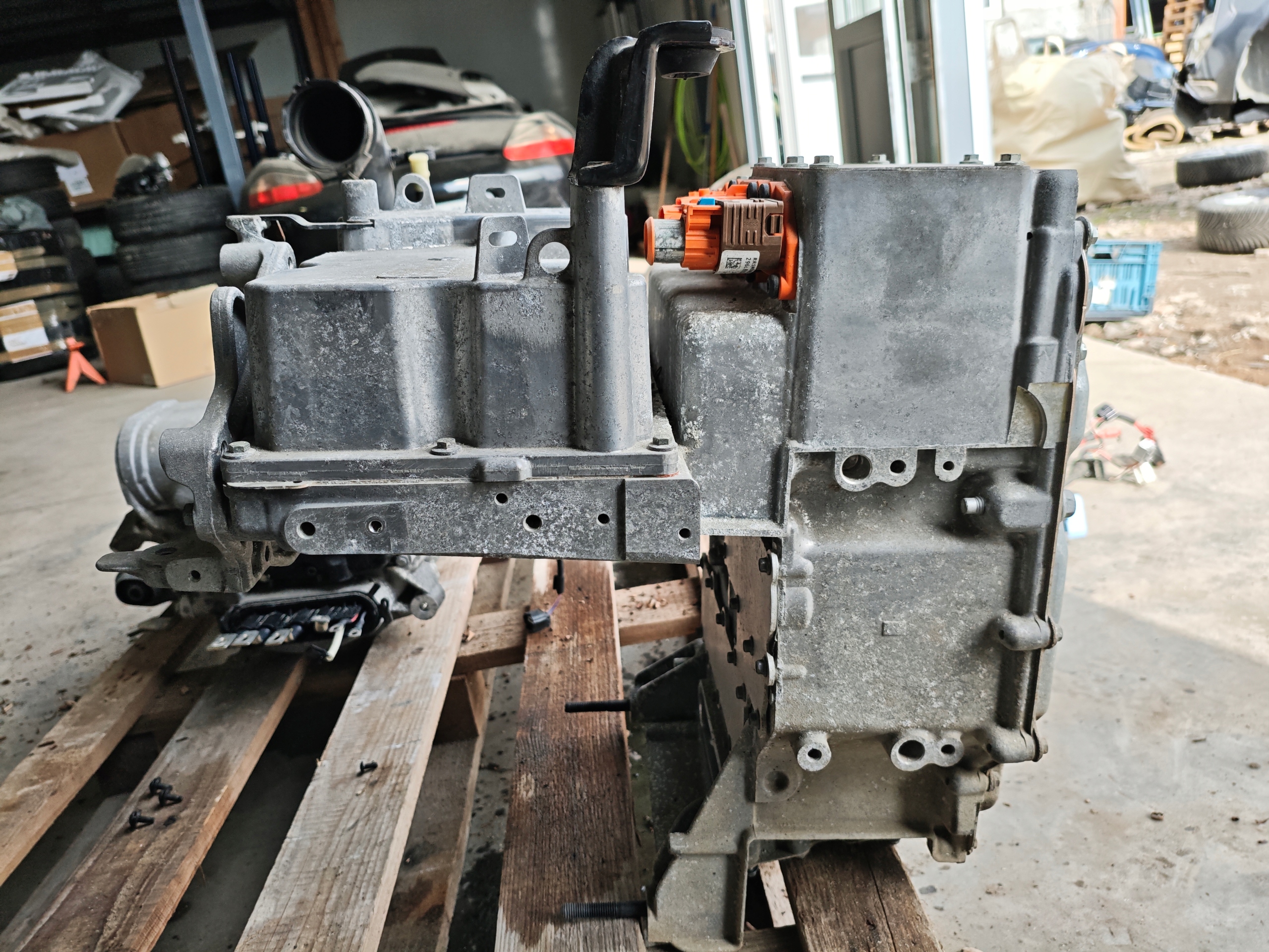 Moteur 5AQ 607 — vue 1