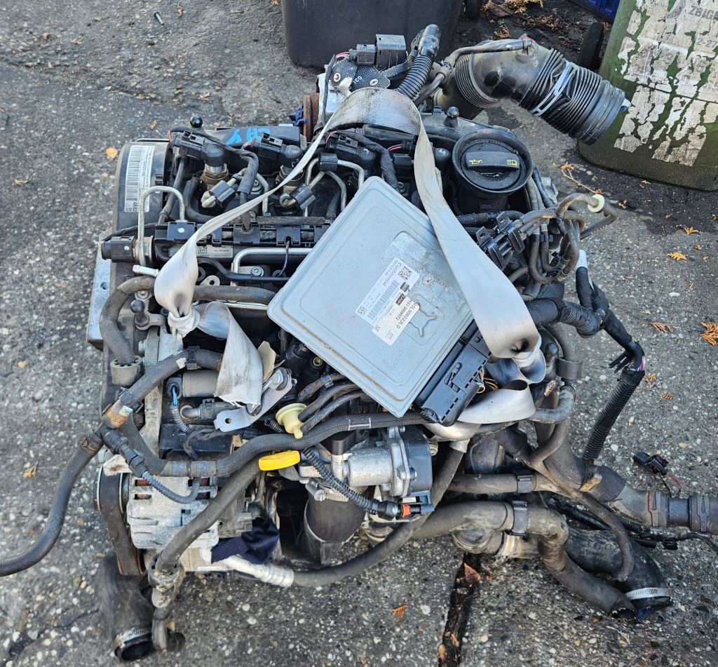 Moteur CAYB — vue 1