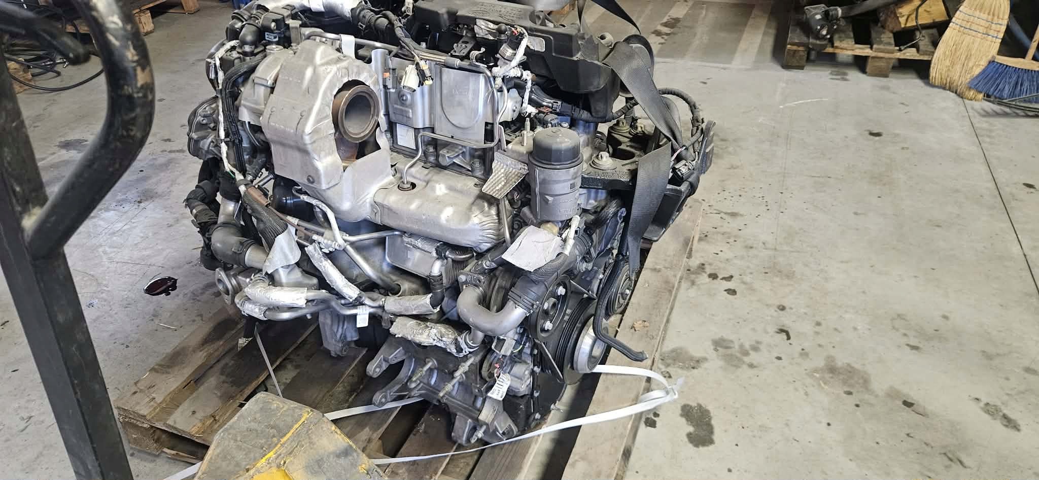 Moteur 204DTY - Image 2