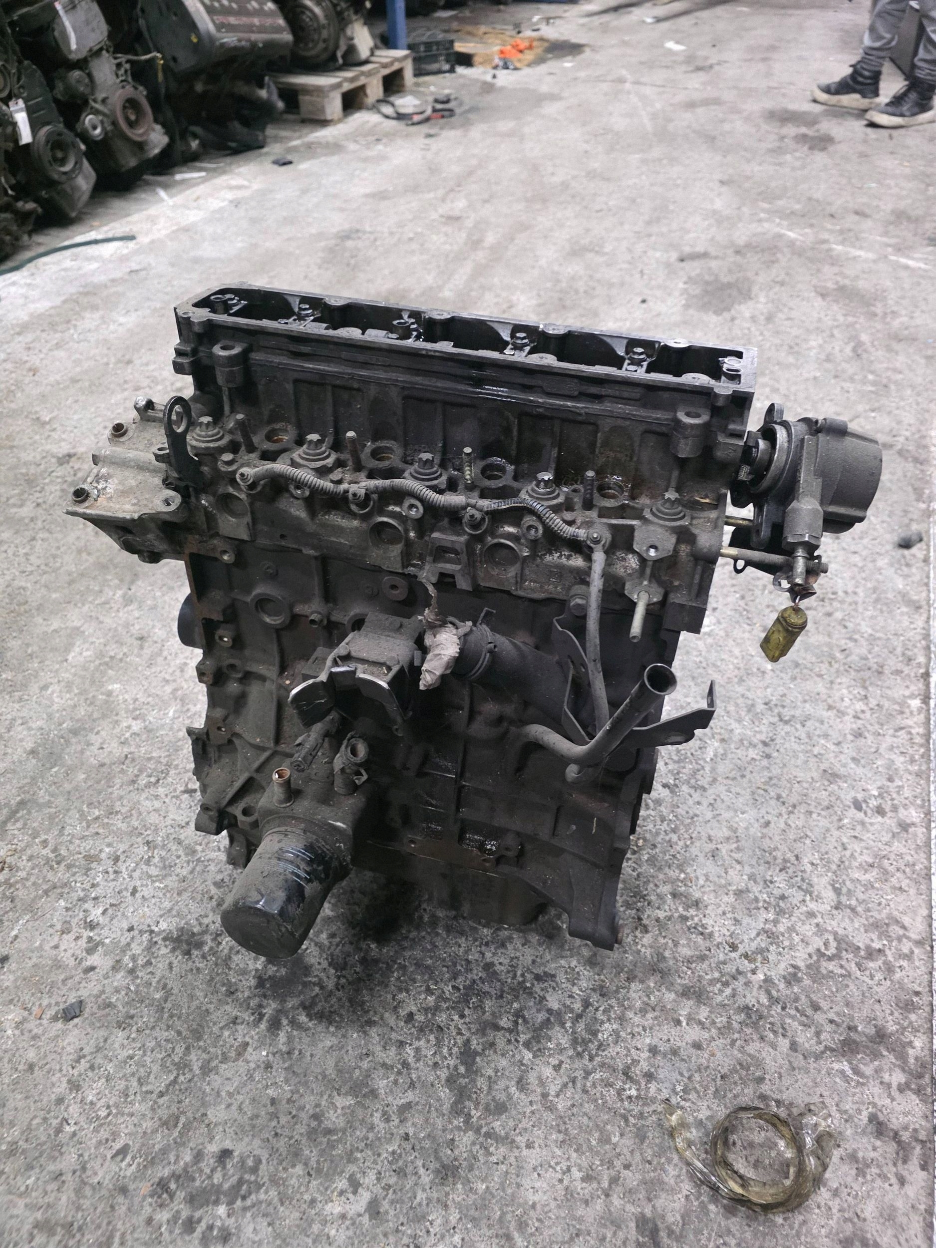 Moteur 8HX (DV4TD) - Image 1