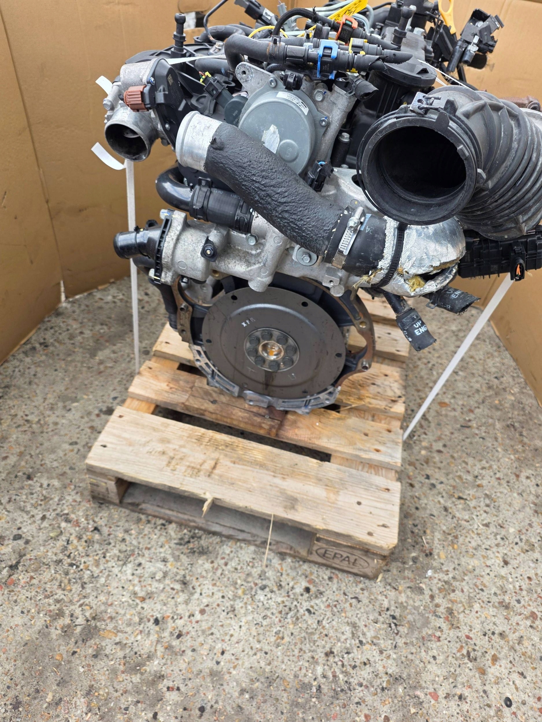 Moteur D4HB — vue 5