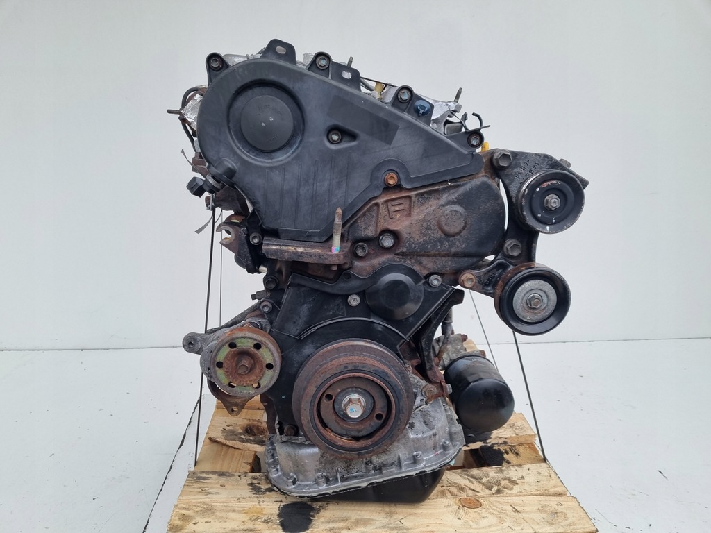 Moteur 1CD-FTV — vue 4