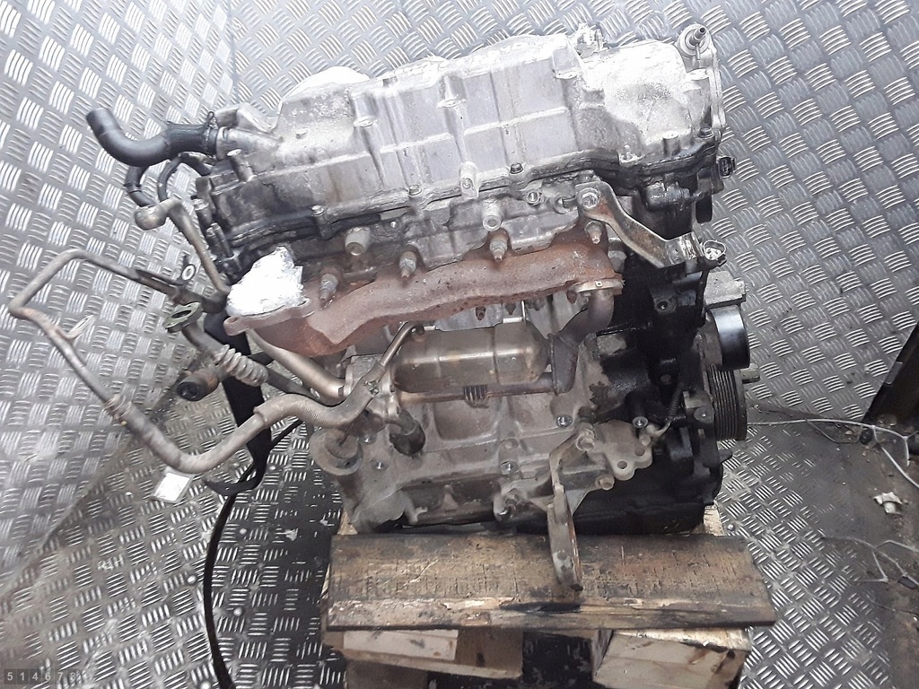 Moteur 2AD-FTV — vue 3