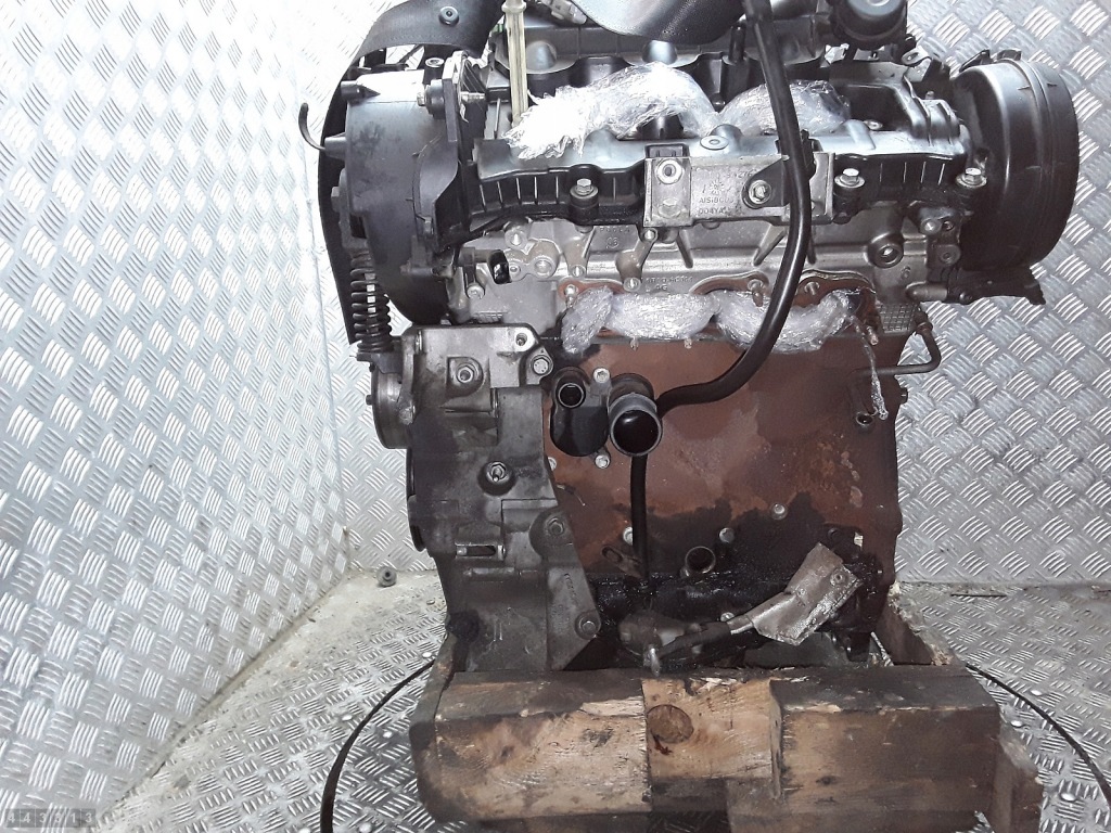 Moteur UHZ (DT17TED4) — vue 4