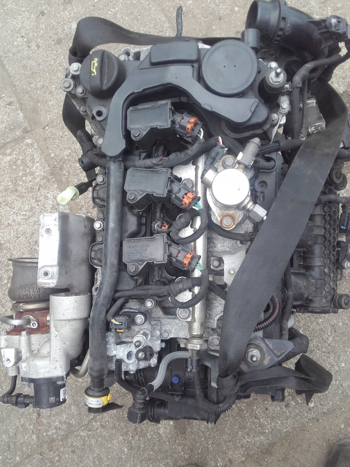 Moteur HNK (EB2ADTD) — vue 1