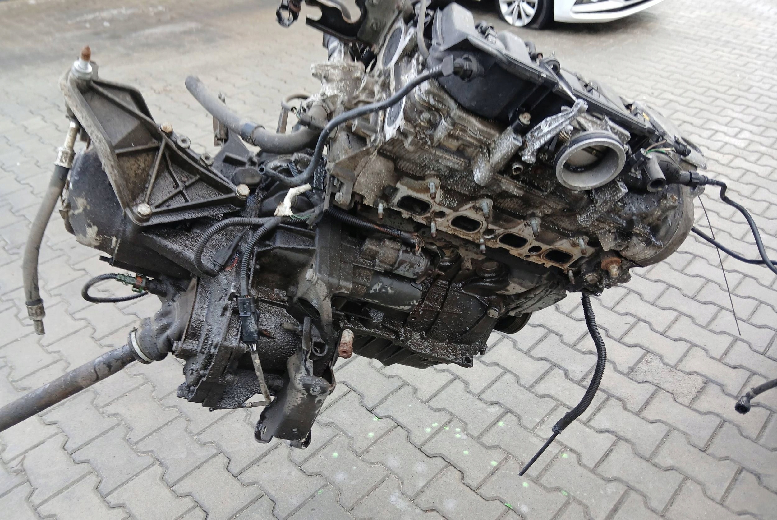 Moteur F4R 700 — vue 3