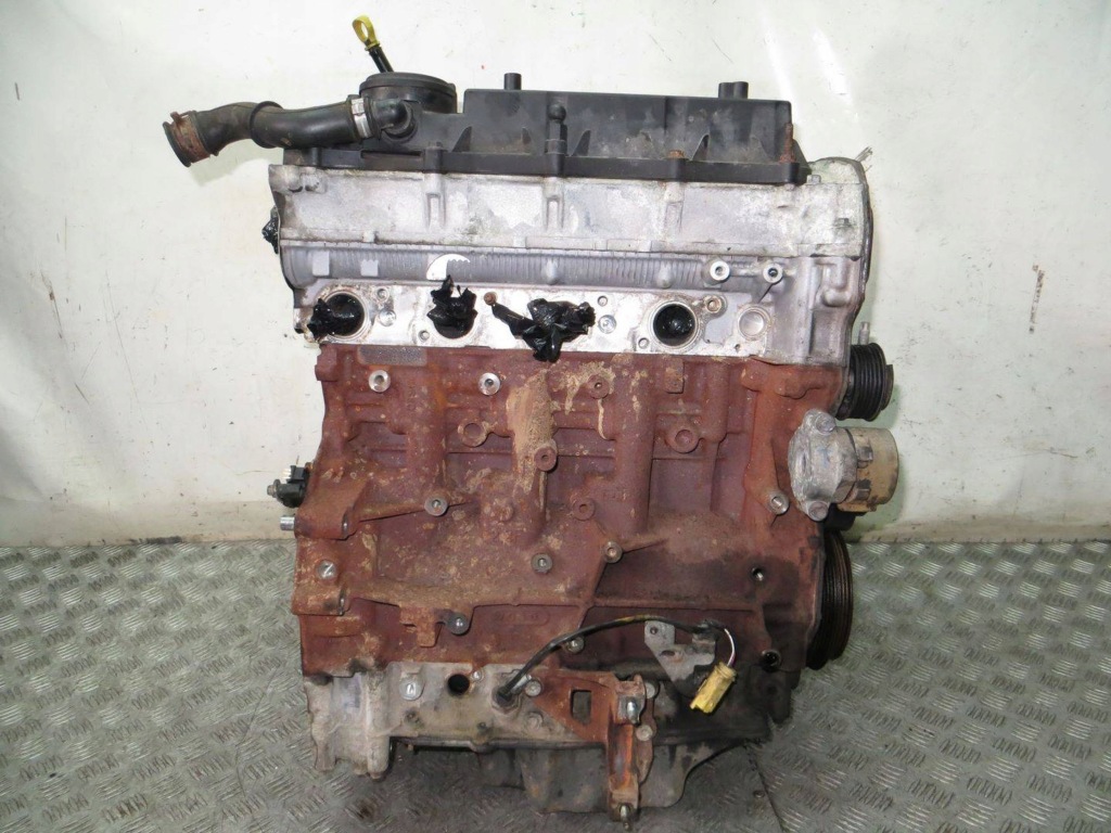 Moteur CYF4 — vue 1