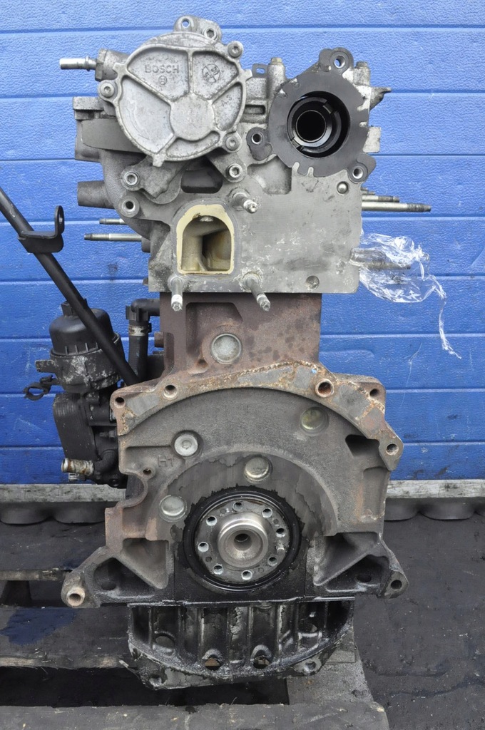 Moteur D 4204 T — vue 3