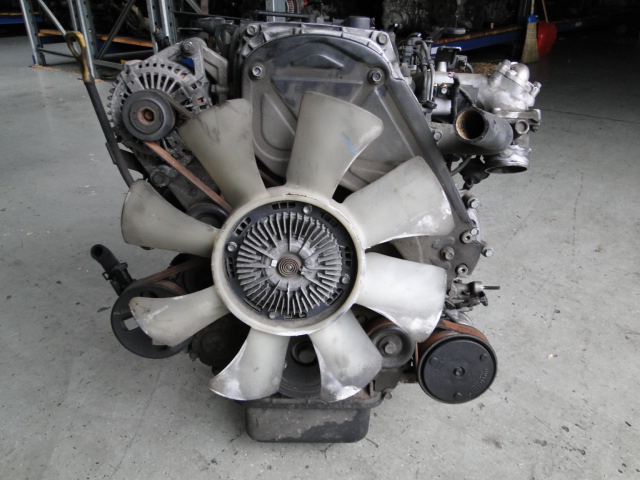 Moteur D4CB — vue 2