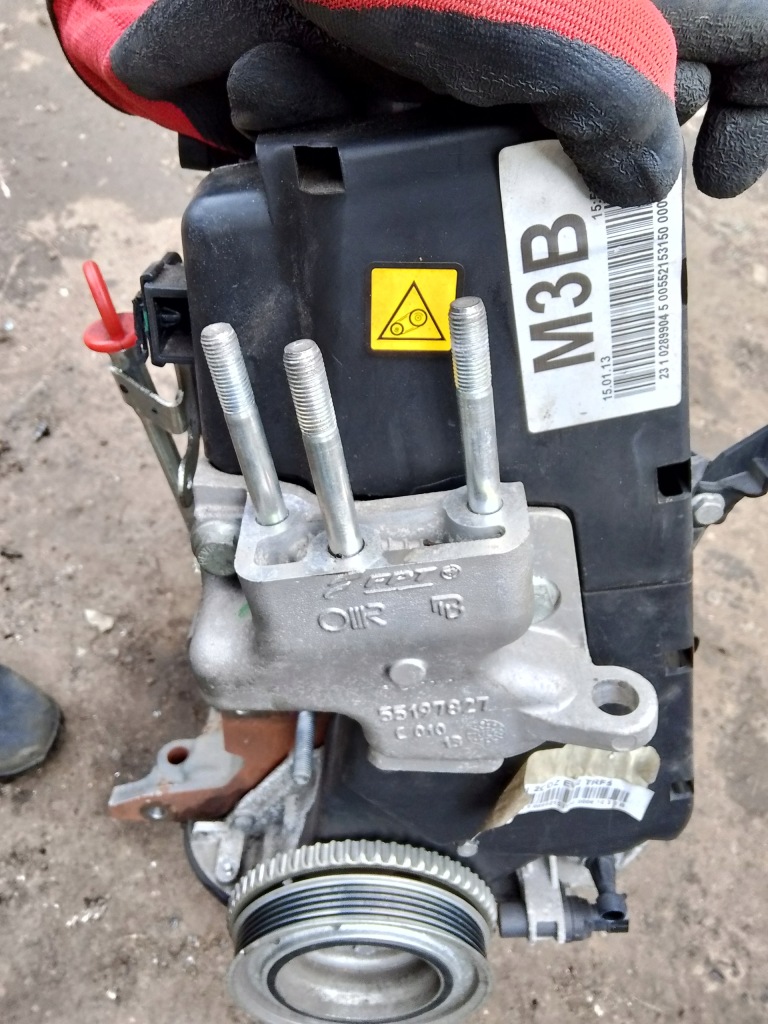 Moteur 169 A4.000 — vue 4
