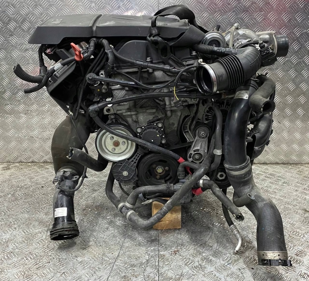 Moteur N13 B16 A — vue 1
