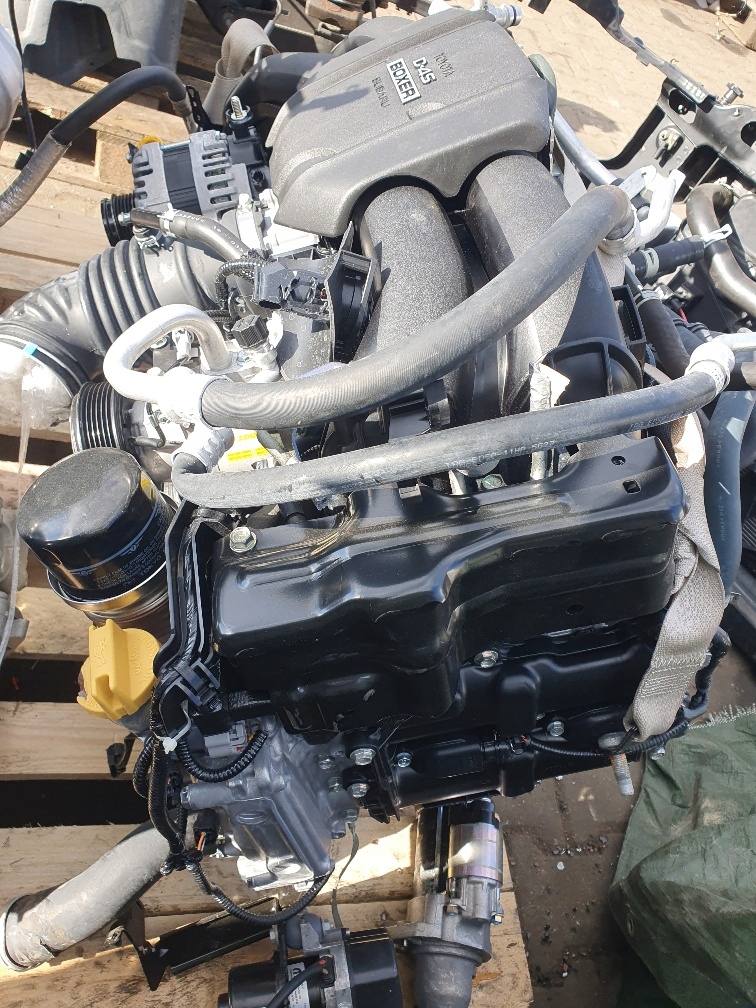 Moteur FA24D — vue 4