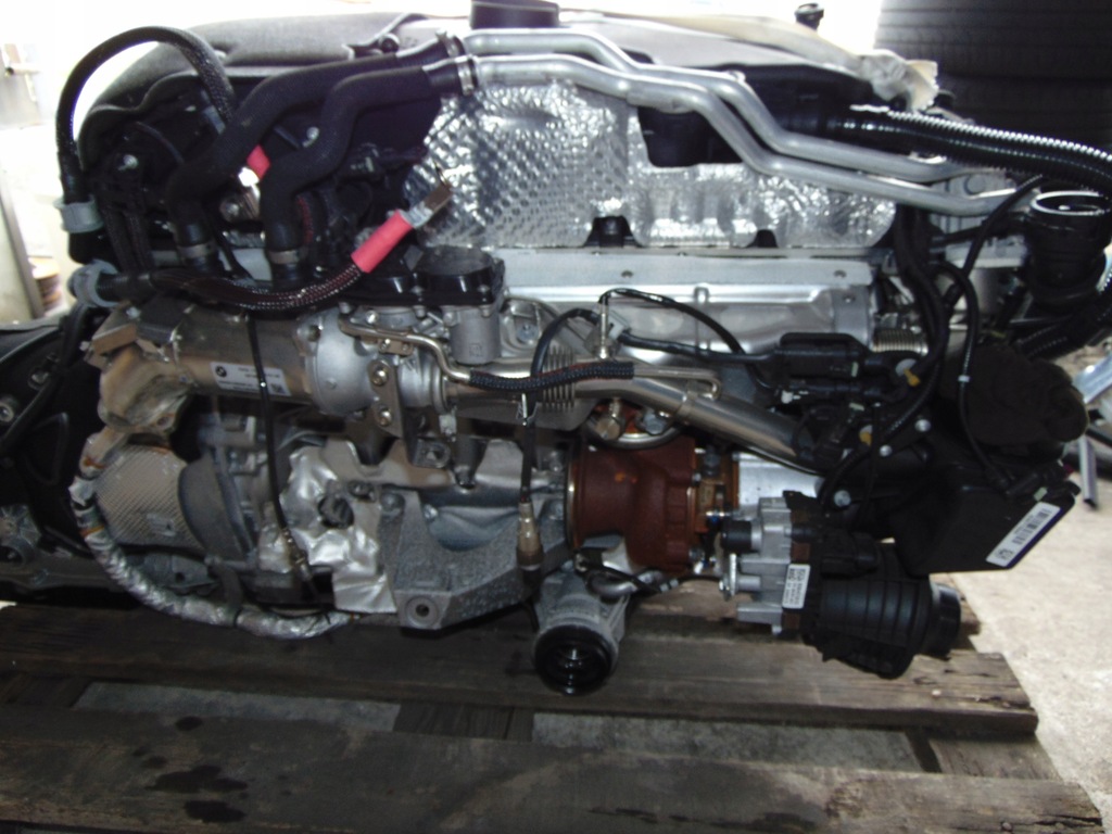 Moteur B57 D30 A — vue 4