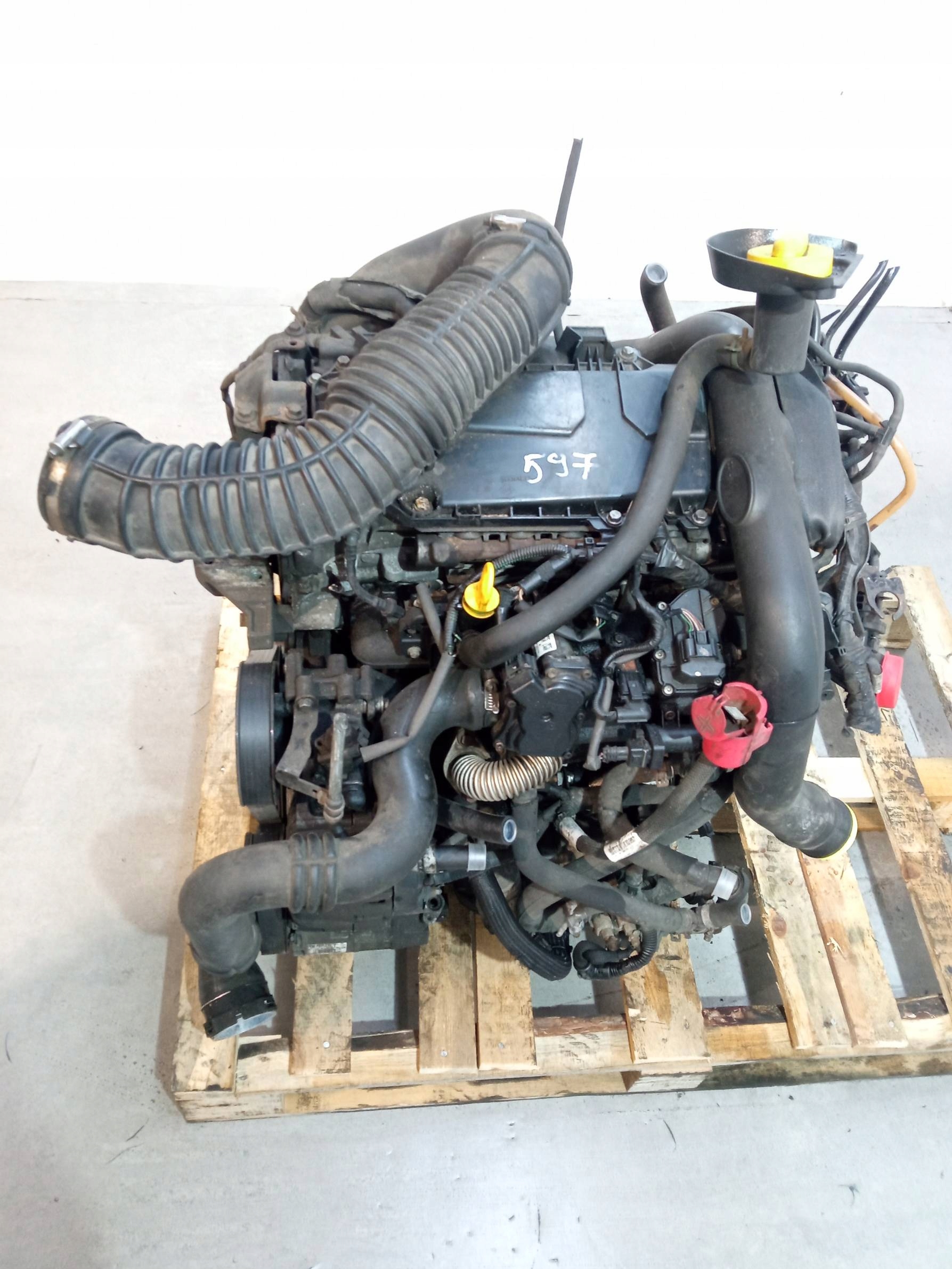 Moteur M9T 882 — vue 1