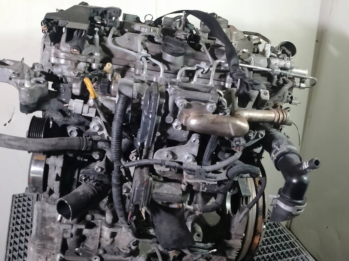 Moteur 1AD-FTV — vue 1