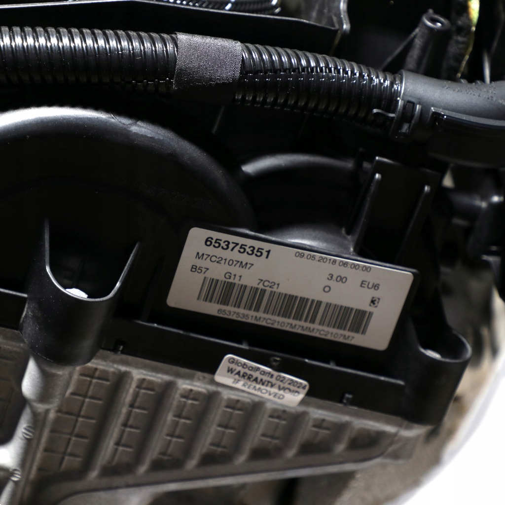 Moteur B57 D30 A — vue 6