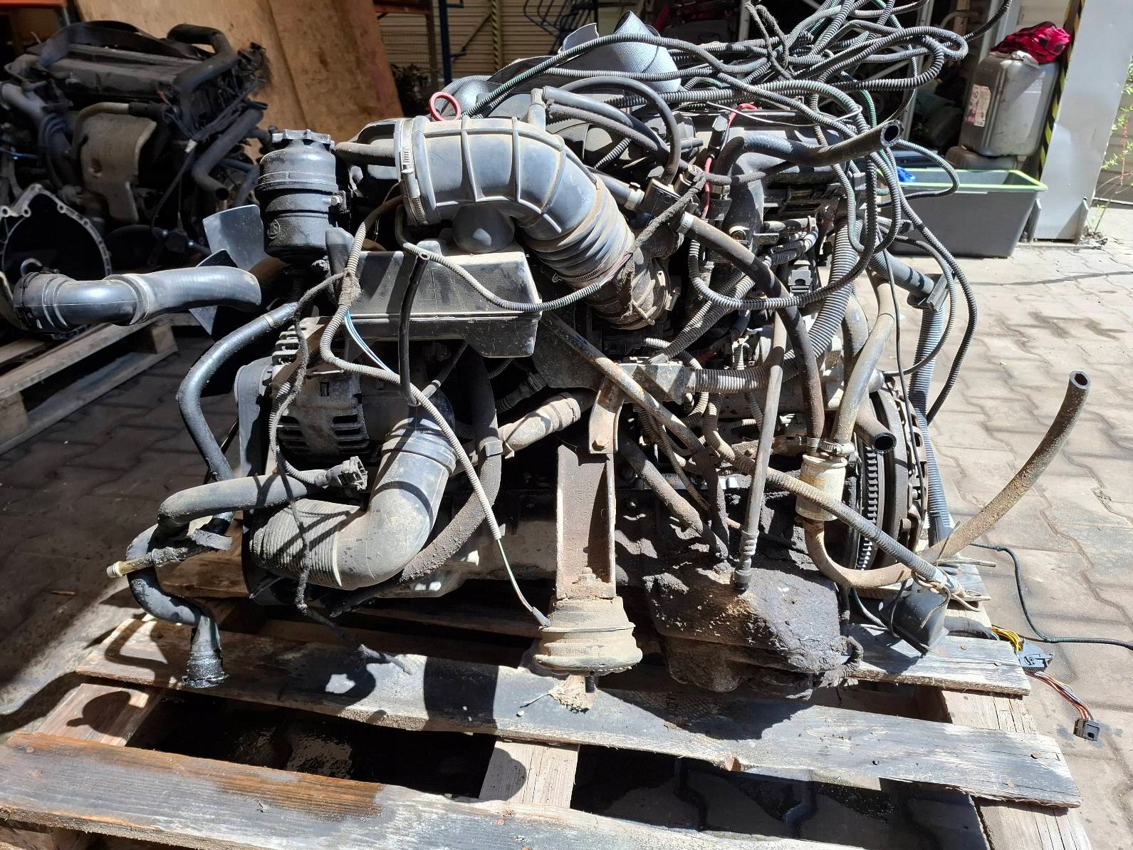 Moteur M54 B25 (256S5) — vue 4