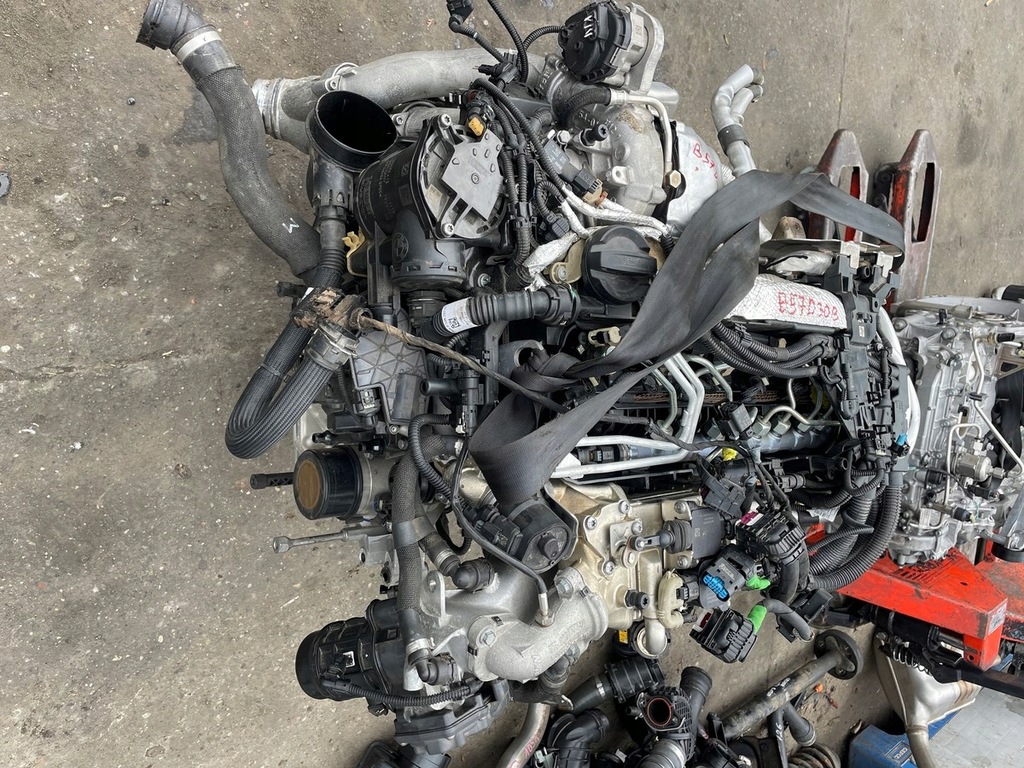 Moteur B57 D30 B — vue 3