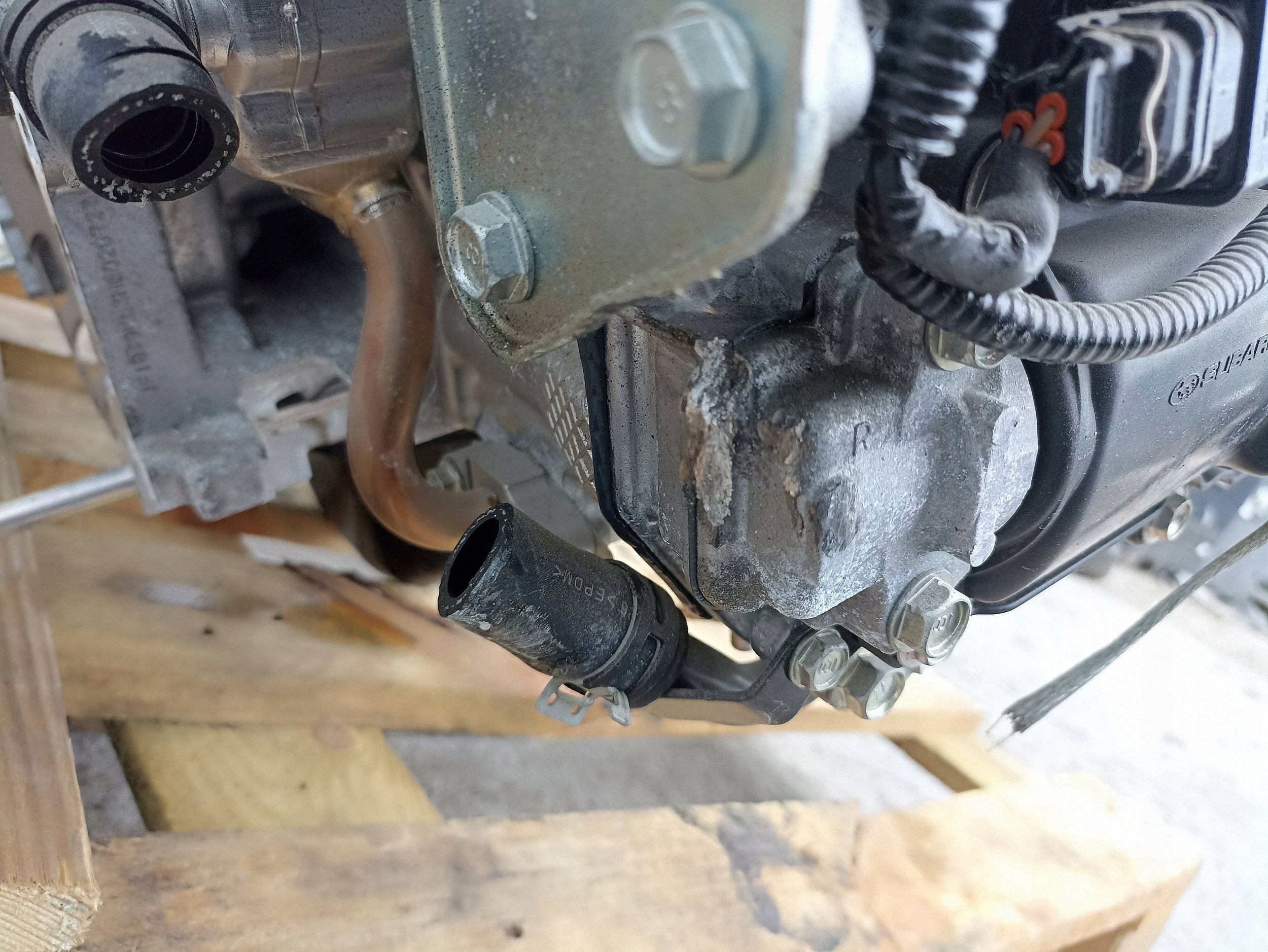 Moteur FB25 - Image 5