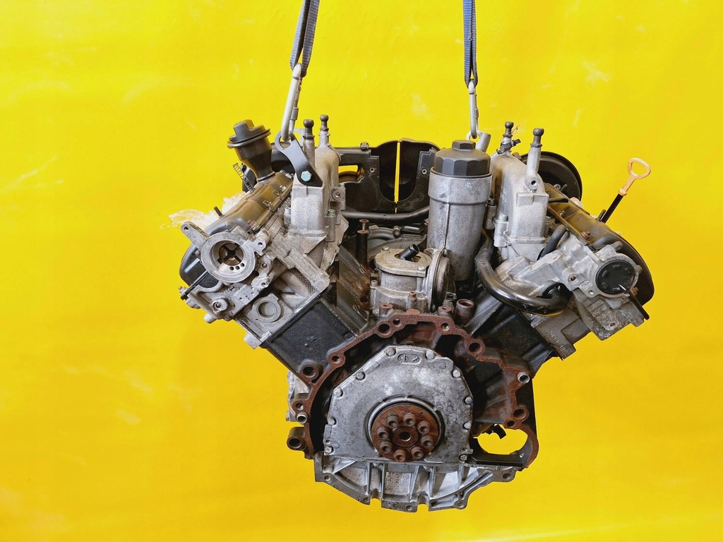 Moteur AKE — vue 1