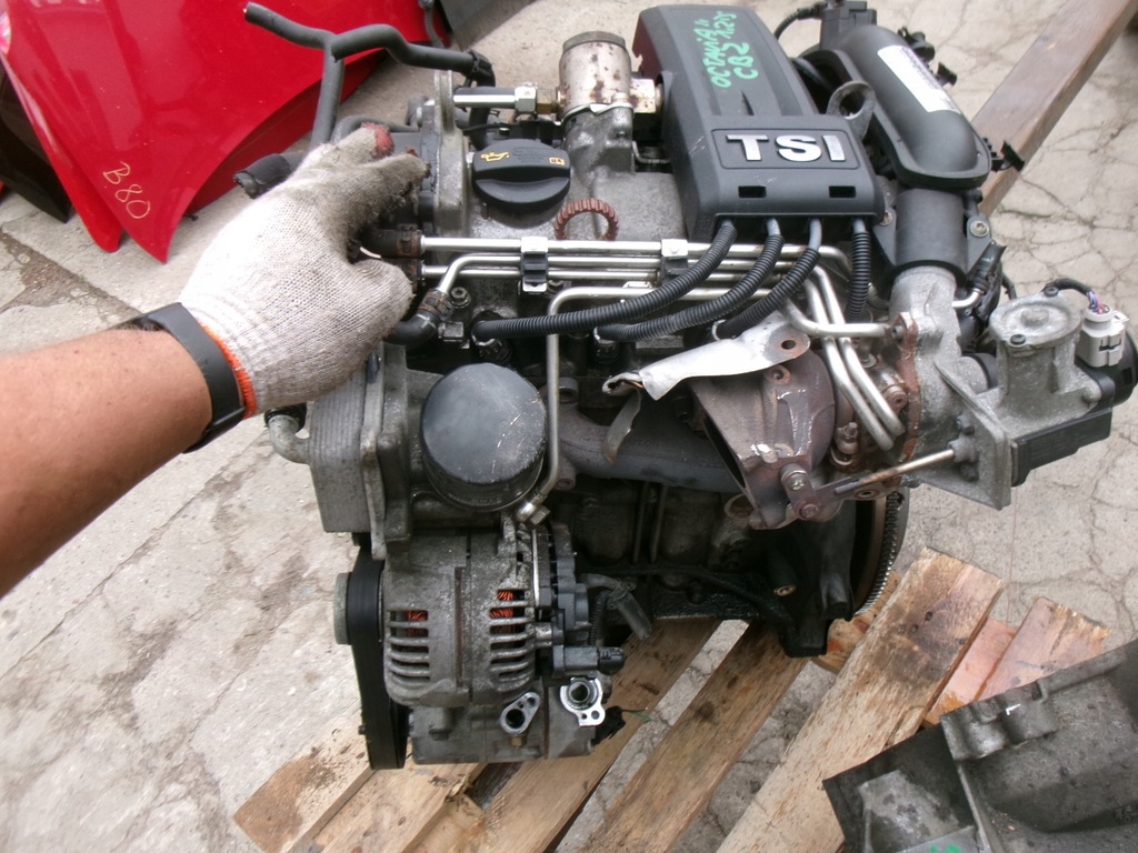 Moteur CBZB — vue 1