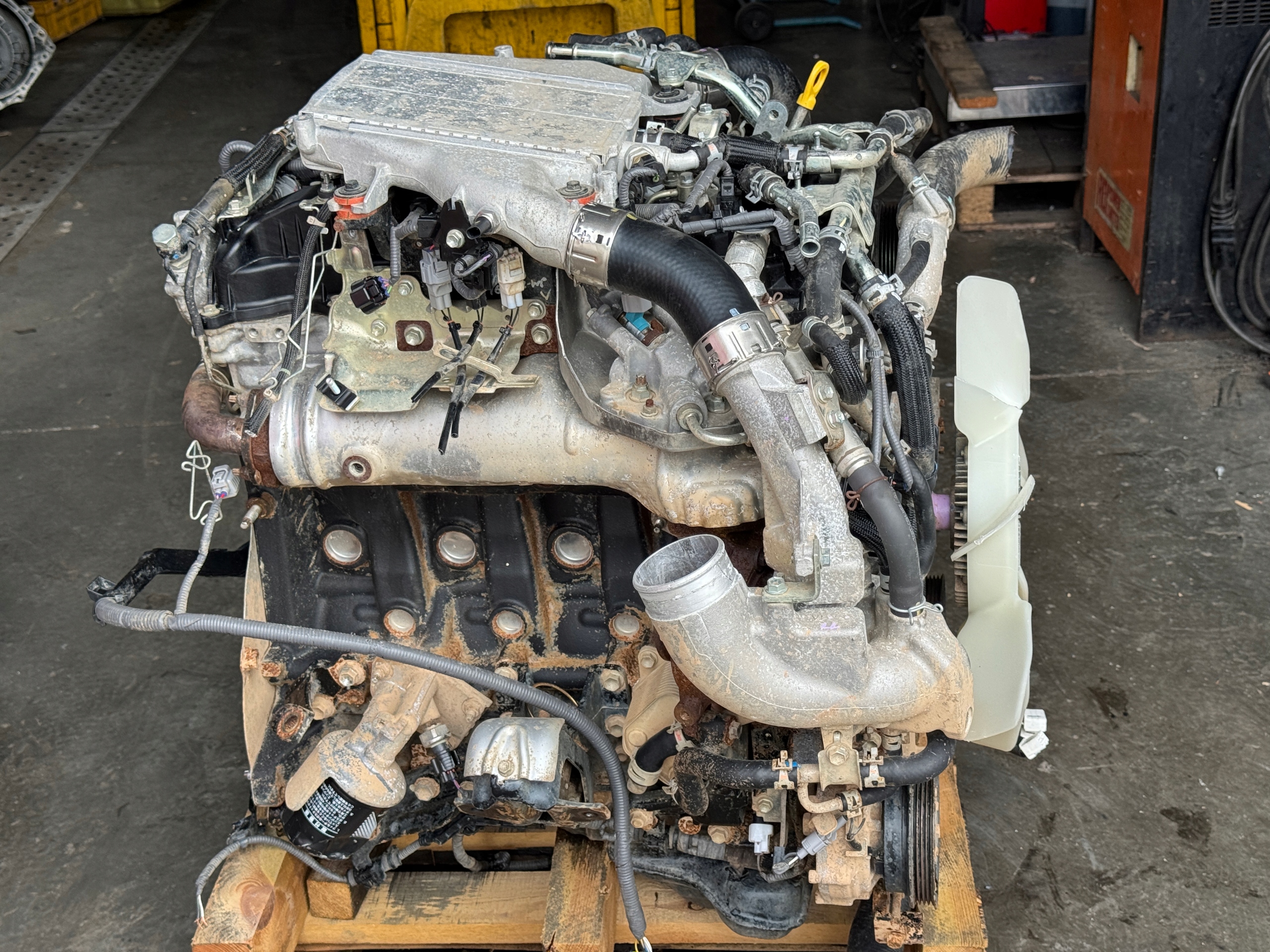 Moteur 2GD-FTV — vue 4