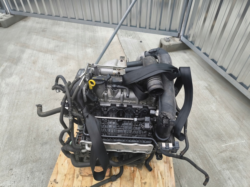 Moteur CZCA — vue 5