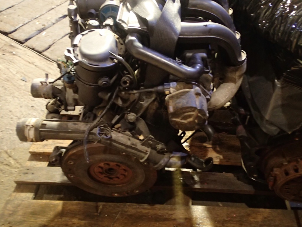 Moteur WJZ (DW8) — vue 4