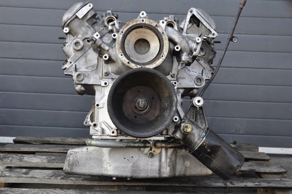 Moteur L 410 M1T4 — vue 3