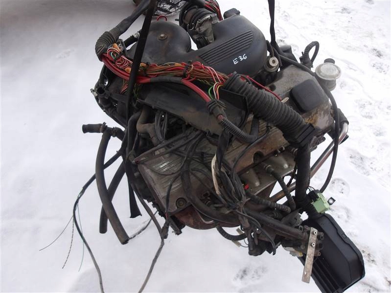 Moteur M43 B19 (194E1) — vue 2