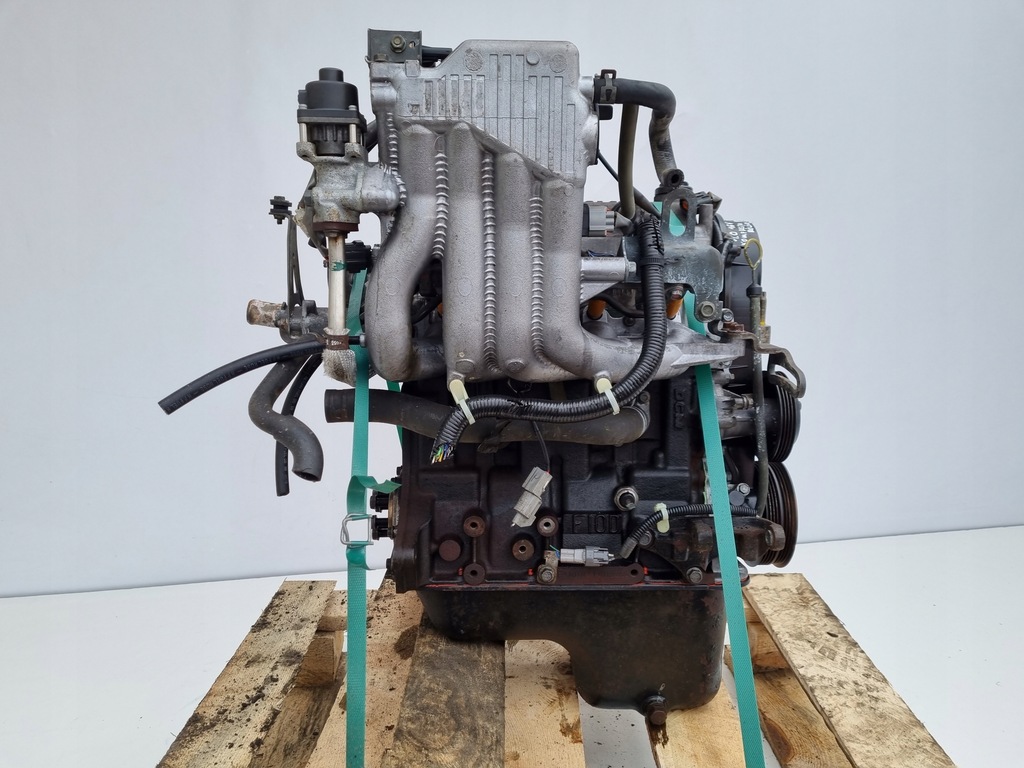 Moteur F10DN — vue 4
